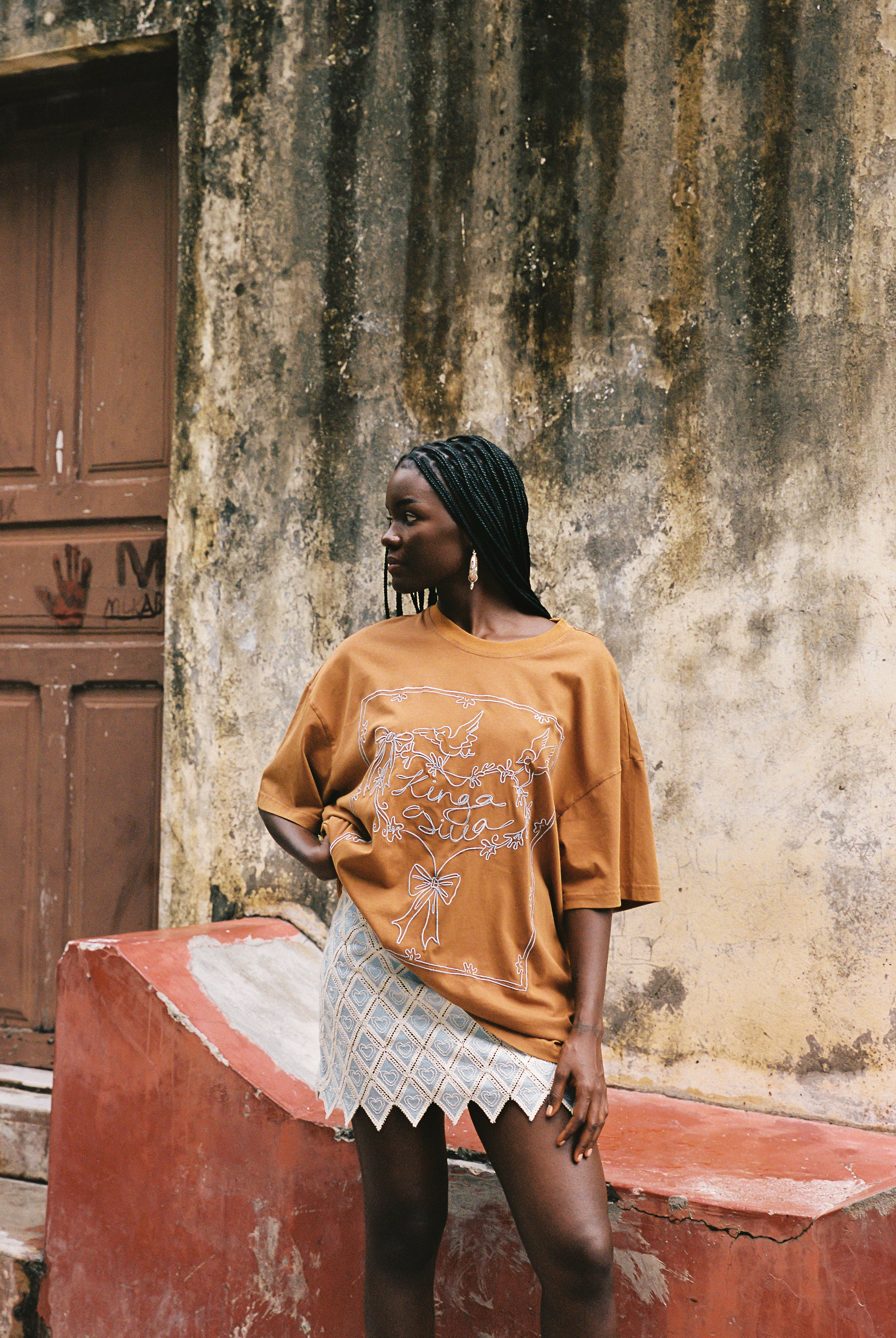 Amante Tee - Image 4