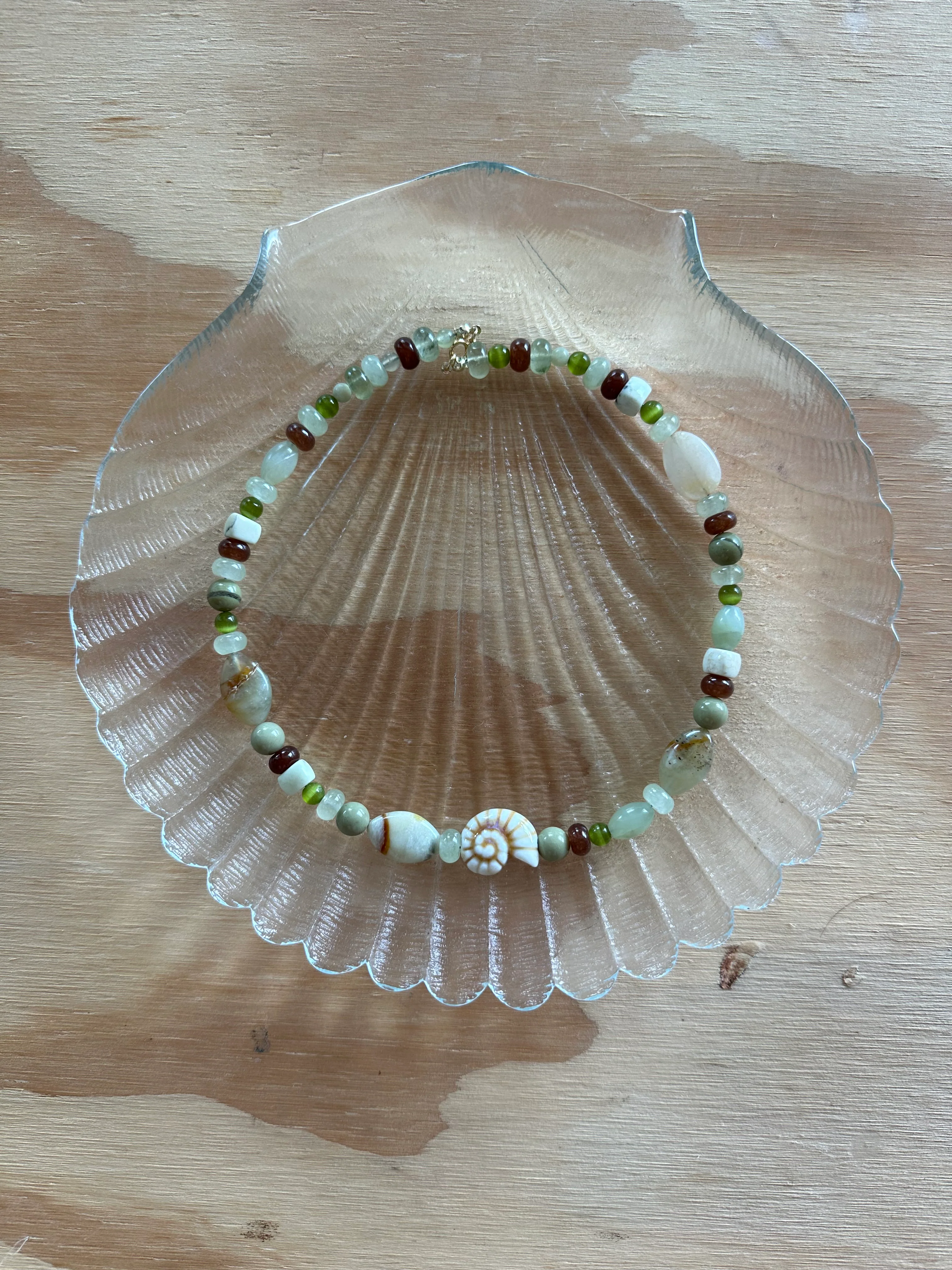 Las Rais - Beaded Necklace - Multi Green Shell - Image 2