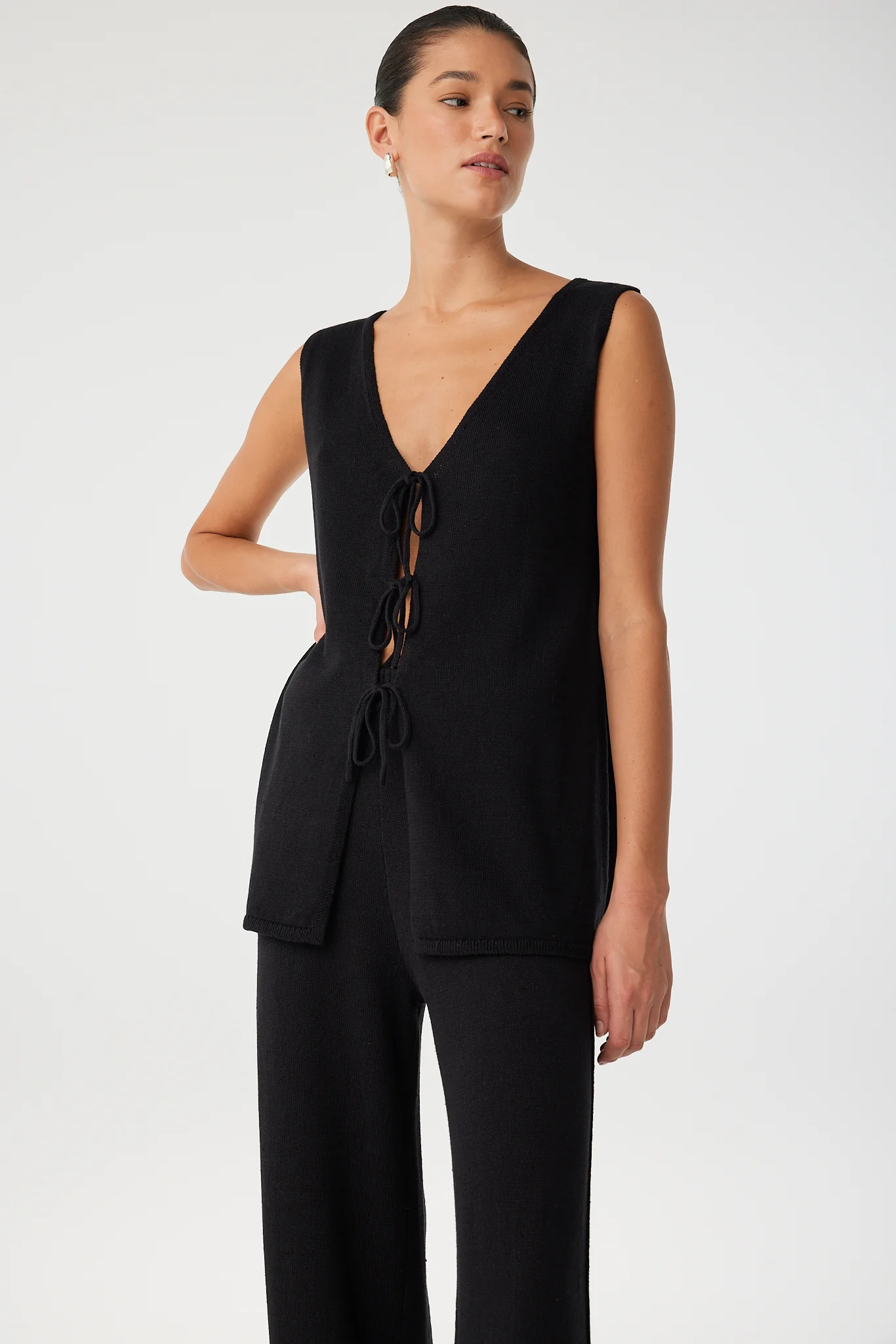 Poppy Longline Top - Black - Image 5